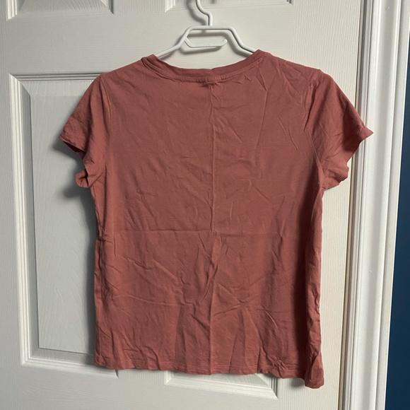 H&M crop T shirts - Picture 2 of 4